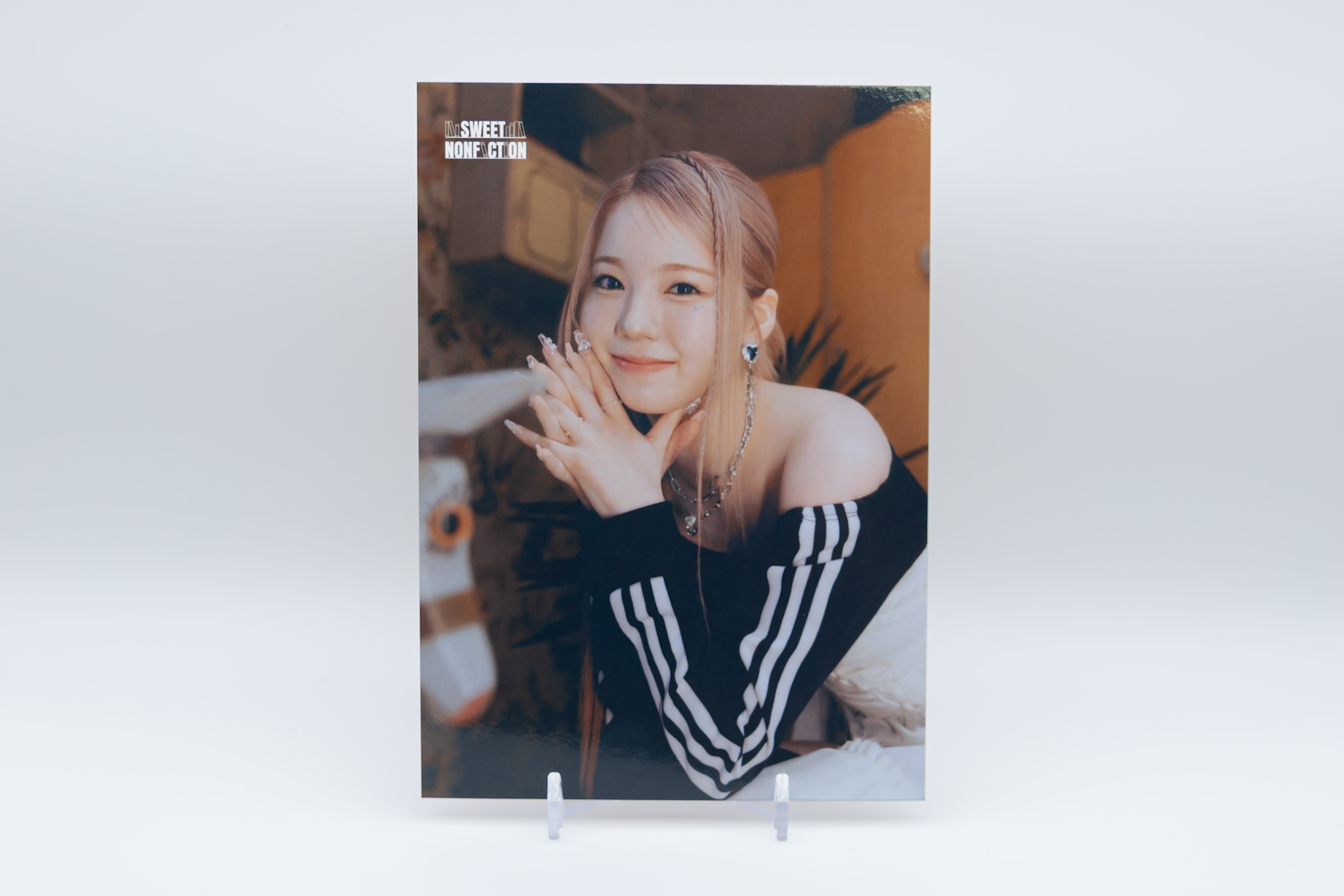 NiziU_Sweet Nonfiction_ランダムトレーディングカード-AYAKA- A
